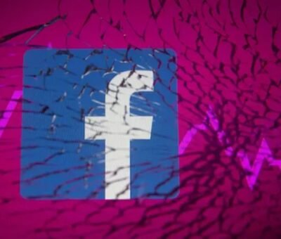 Facebook endures $230bn crash