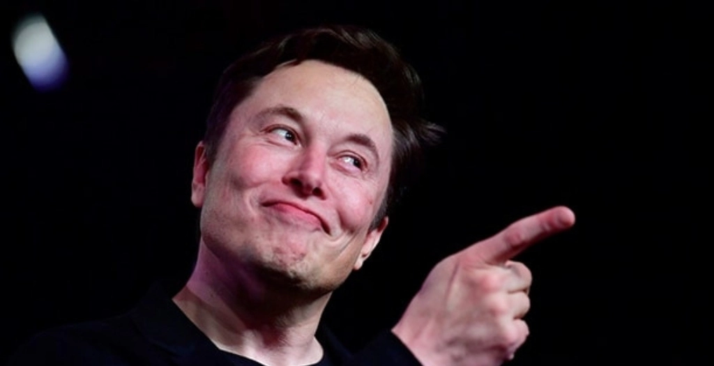Elon Musk acknowledges ad overflow of Twitter, a fix on the way
